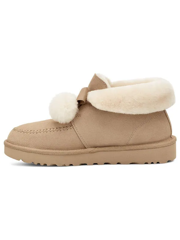 Кроссовки классические короткие Ugg — изображение 2 из 4, бежевый