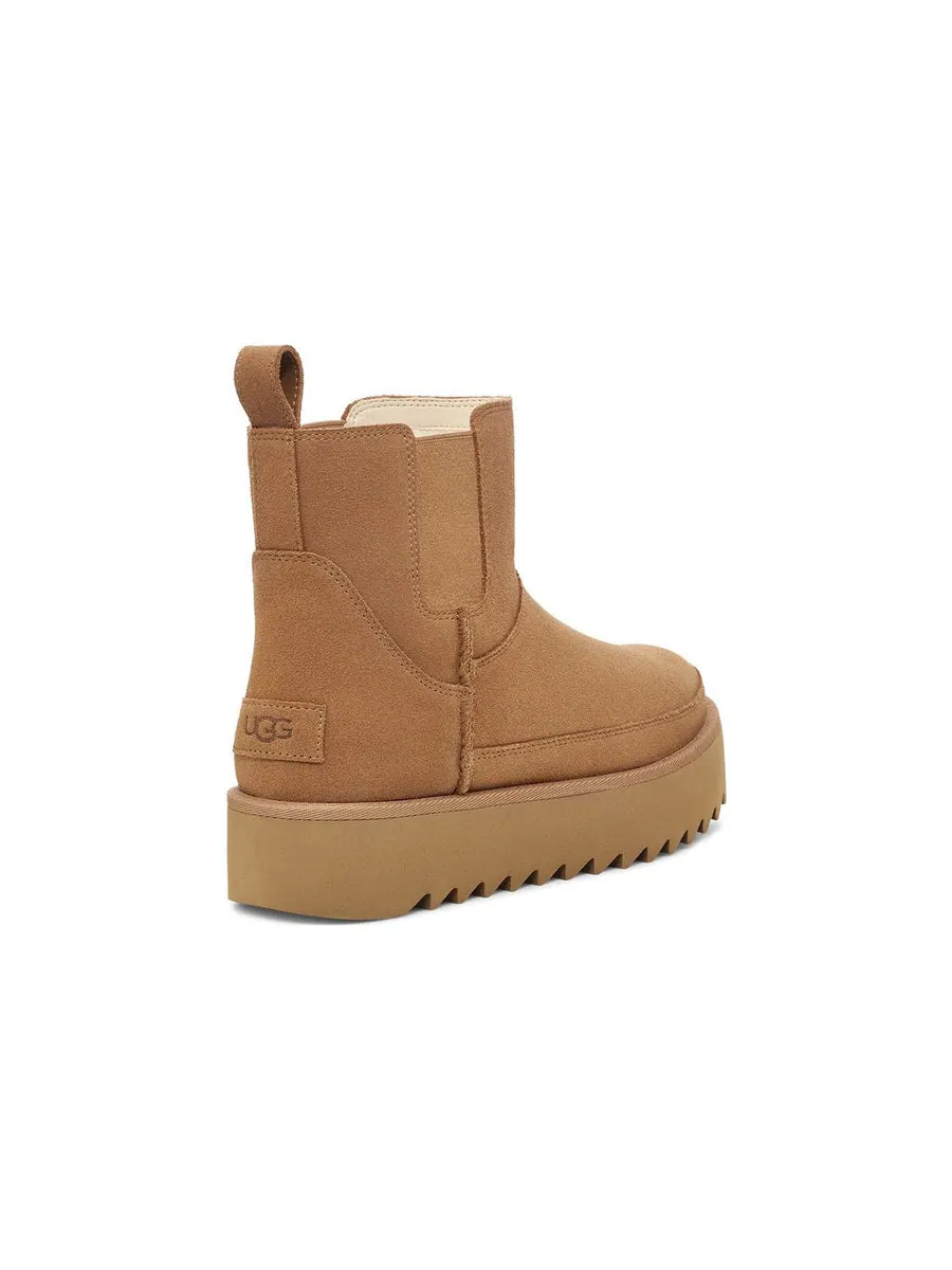 Кроссовки (WMNS) UGG Classic Chelsea Platform Mini Boot 'Chestnut' — изображение 4 из 5, бежевый