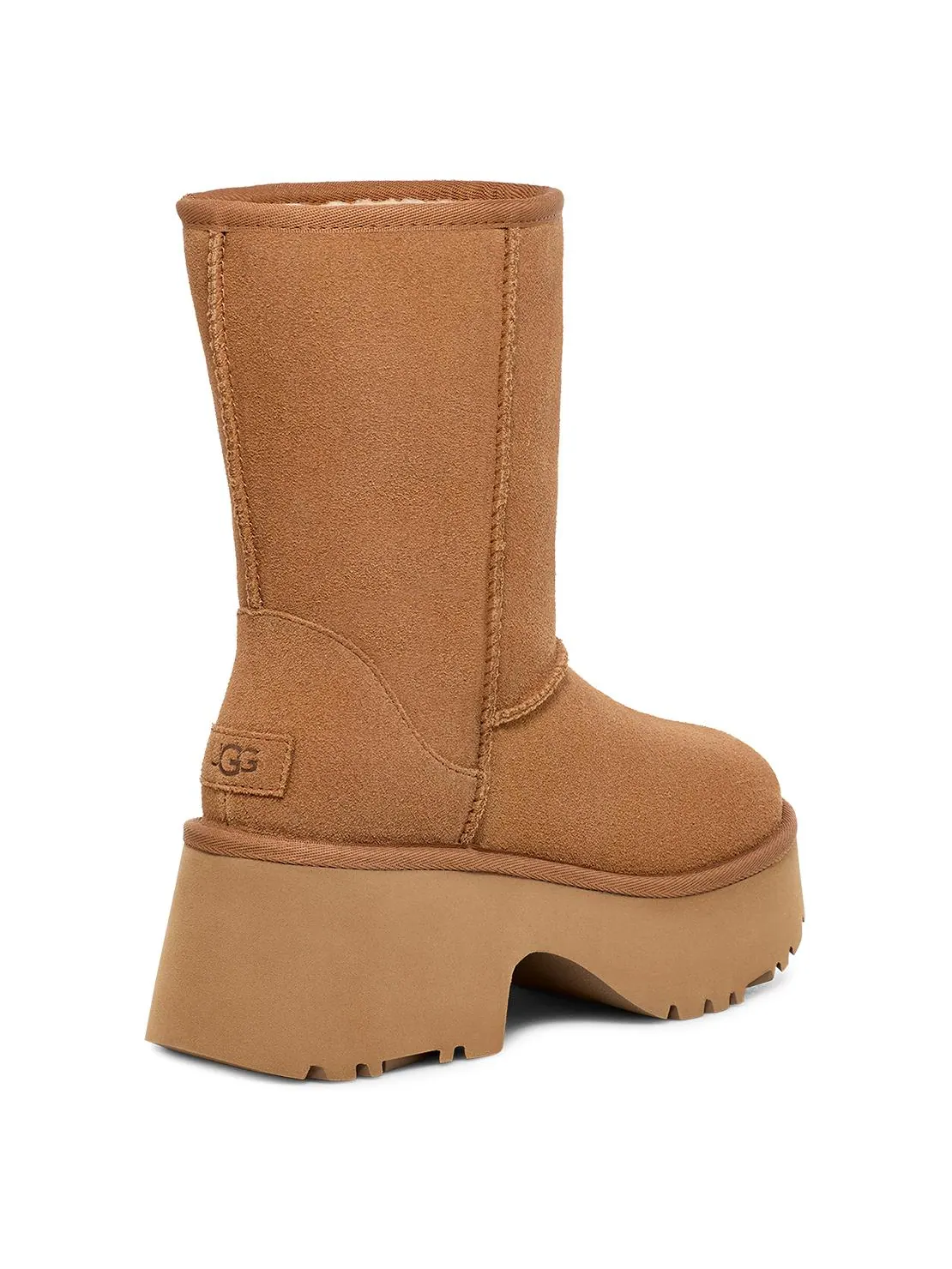 Угги (WMNS) UGG Classic Short New Heights 'Chestnut' — изображение 4 из 6, бежевый