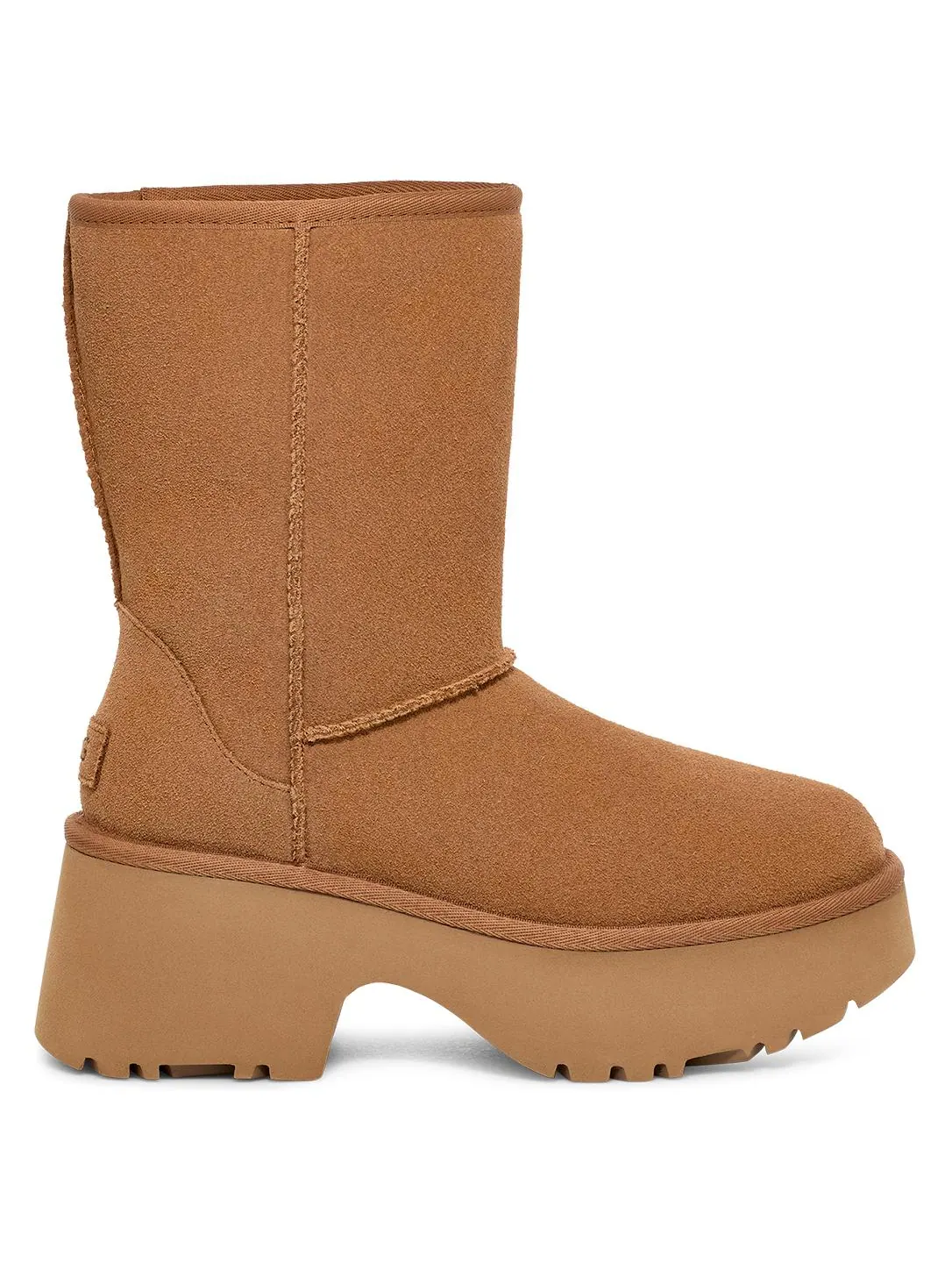 (WMNS) UGG Classic Short New Heights 'Chestnut' — изображение 2 из 6, орех