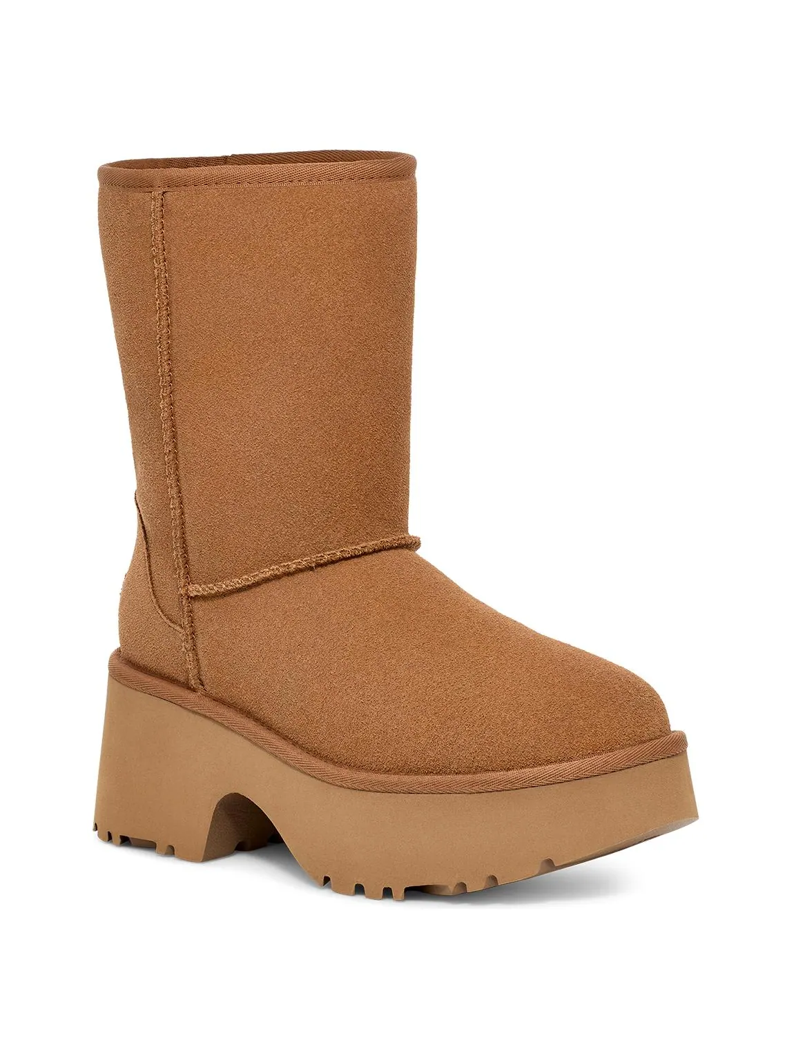 (WMNS) UGG Classic Short New Heights 'Chestnut' — изображение 3 из 6, орех