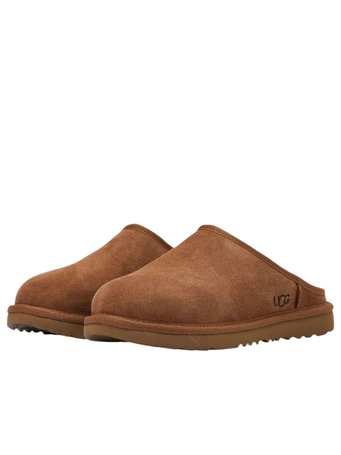 Сандалии (GS) UGG Classic Slip-On 'Chestnut' — изображение 2 из 5, коричневый