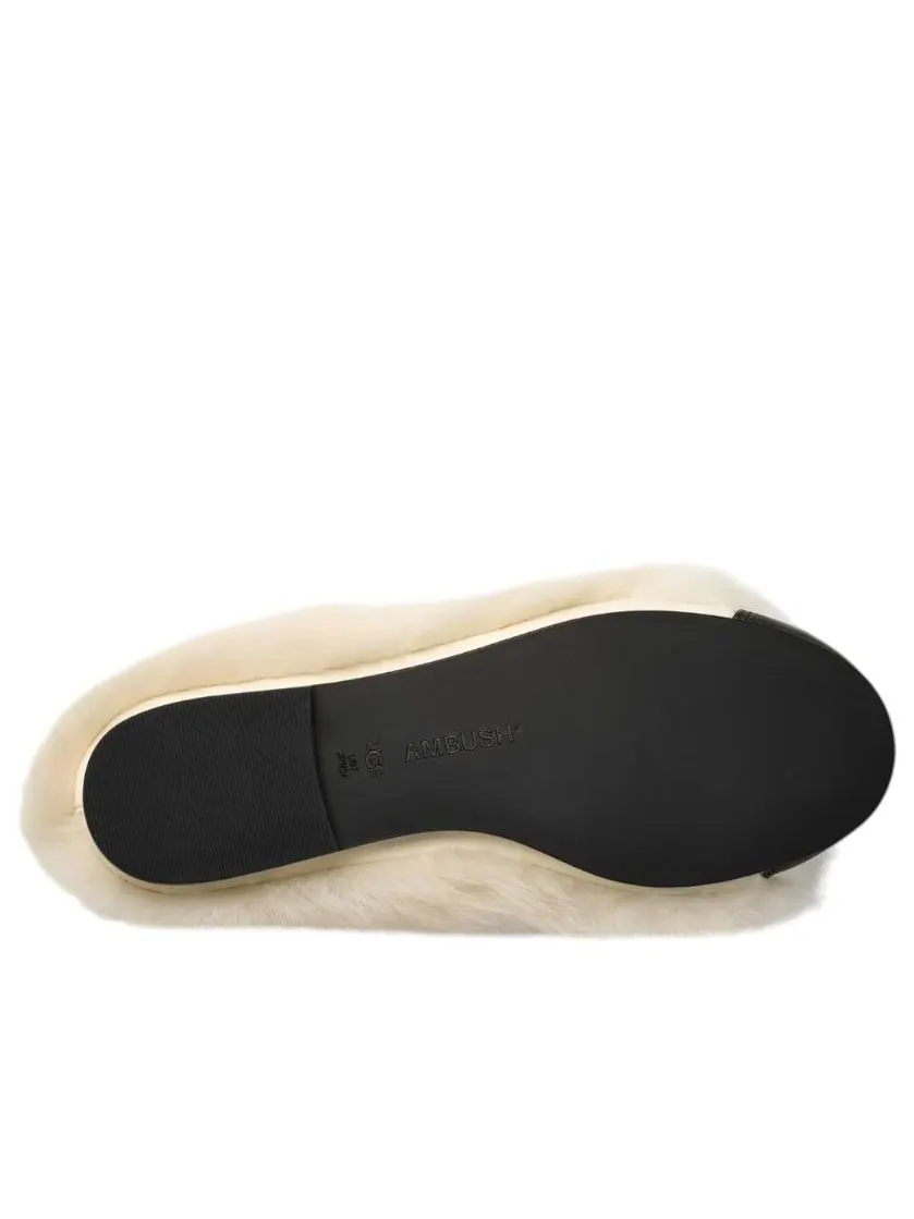 (WMNS) UGG x AMBUSH Mary Jane 'White' — изображение 5 из 5, белый/черный