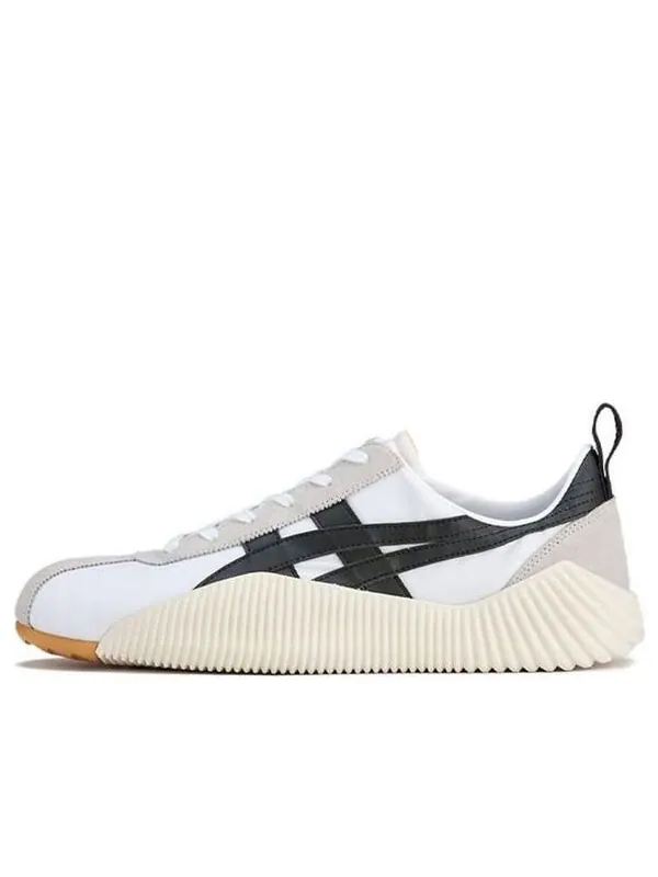 Кроссовки acromount mt Onitsuka Tiger — изображение 1 из 4, белый/черный