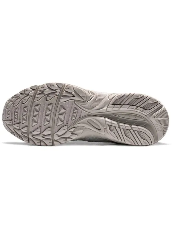 Кроссовки толстые гелевые 170 тр Asics — изображение 4 из 4, серый/белый