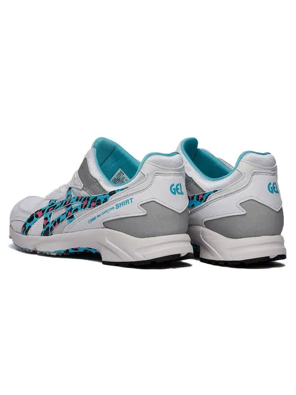 Кроссовки x comme des garcons, рубашка tarther sc Asics — изображение 3 из 4, белый