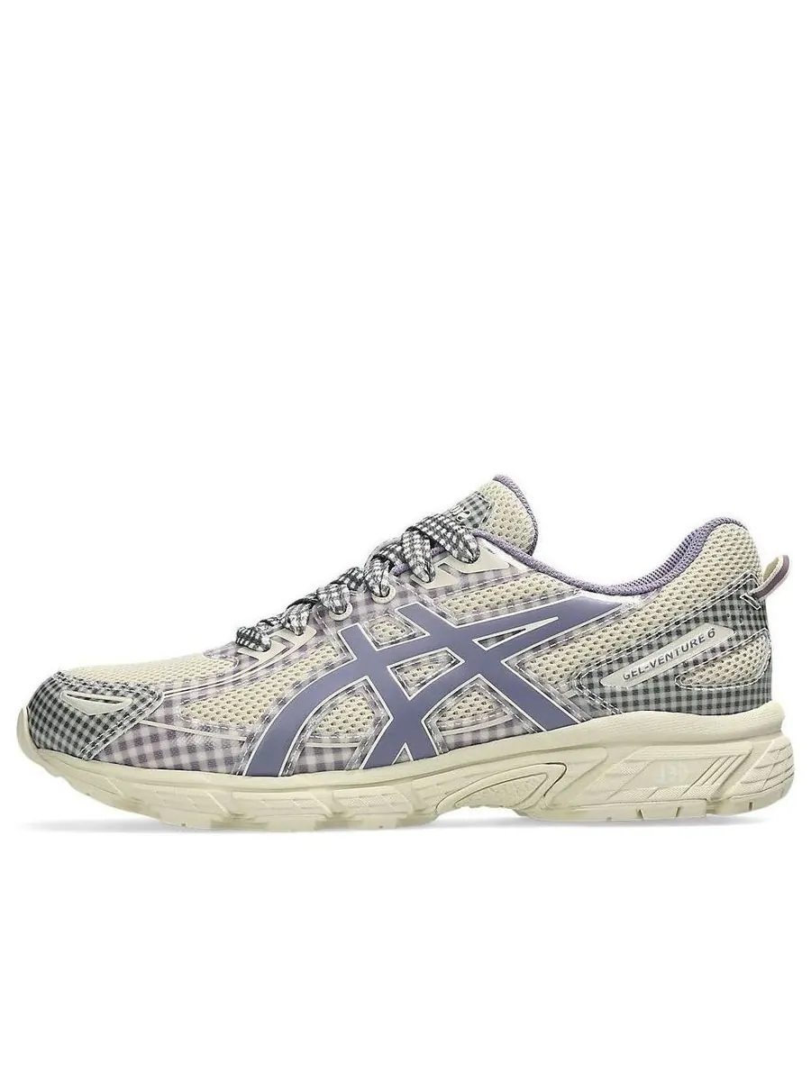 Кроссовки ASICS x Story mfg. Gel-Venture 6 'Vanilla Violet Quartz Gingham' — изображение 1 из 7, бежевый
