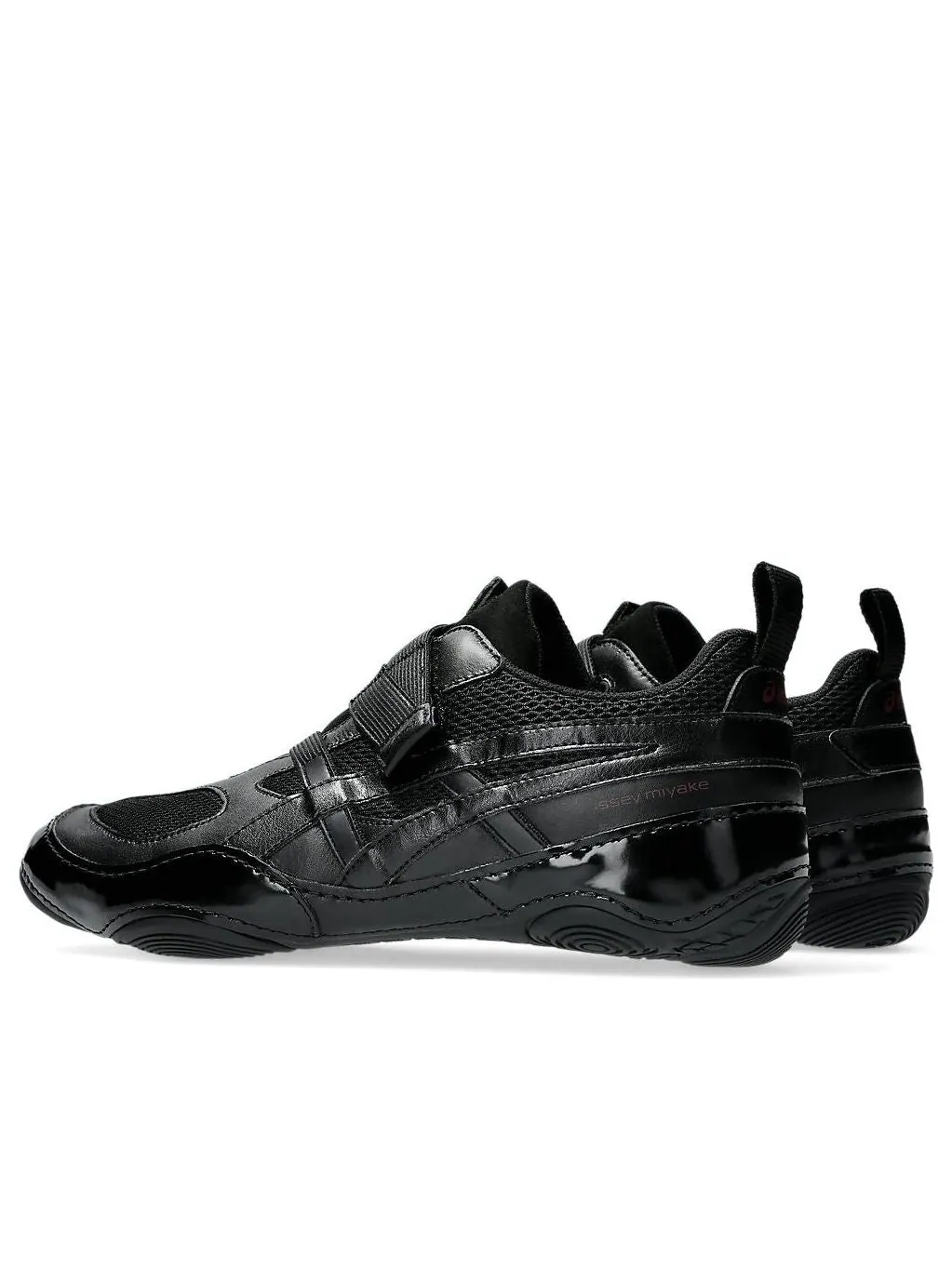 Asics x Issey Miyake Hyper Taping 'Black' — изображение 4 из 7, черный