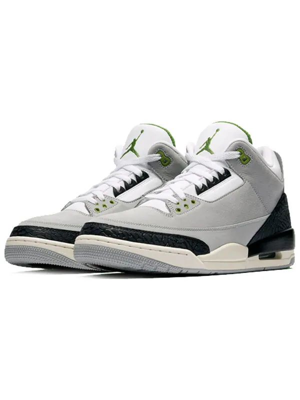 Кроссовки 3 ретро Air Jordan — изображение 3 из 4, серый/-черный-белый