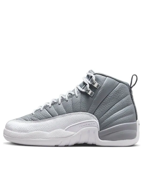 Кроссовки 12 ретро Air Jordan — изображение 1 из 4, белый/серый