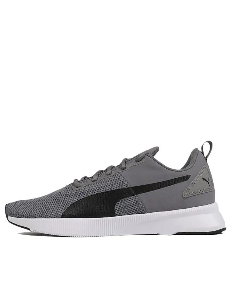 Беговые кроссовки PUMA Flyer Runner 'Grey White Black' — изображение 1 из 5, серый