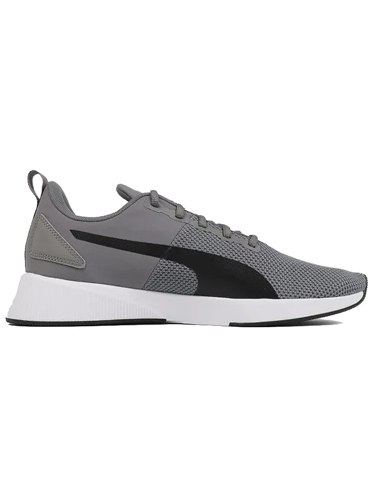 Беговые кроссовки PUMA Flyer Runner 'Grey White Black' — изображение 2 из 5, серый