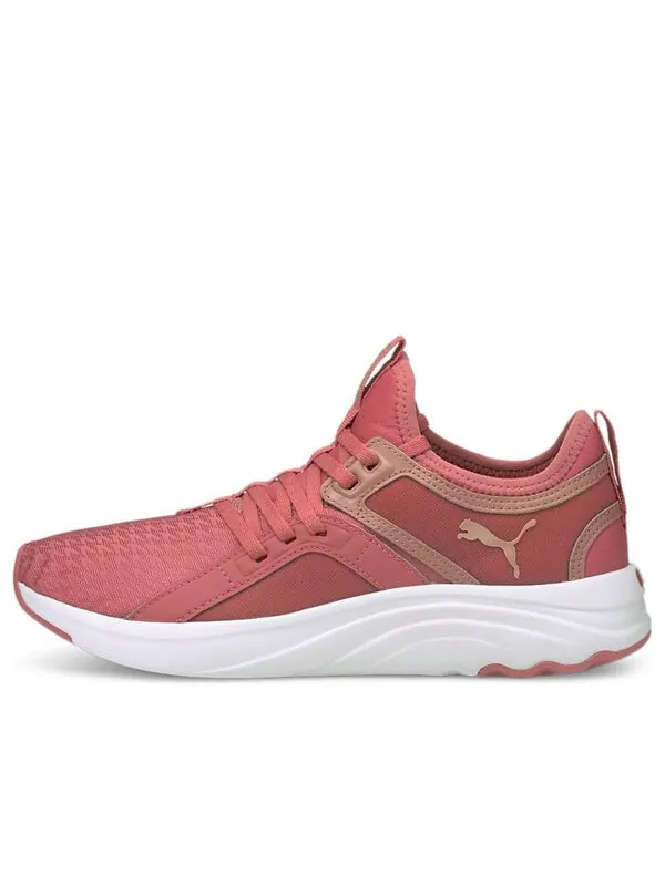 Кроссовки softride sophia q4 shine 'pink white' Puma — изображение 1 из 4, розовый/белый