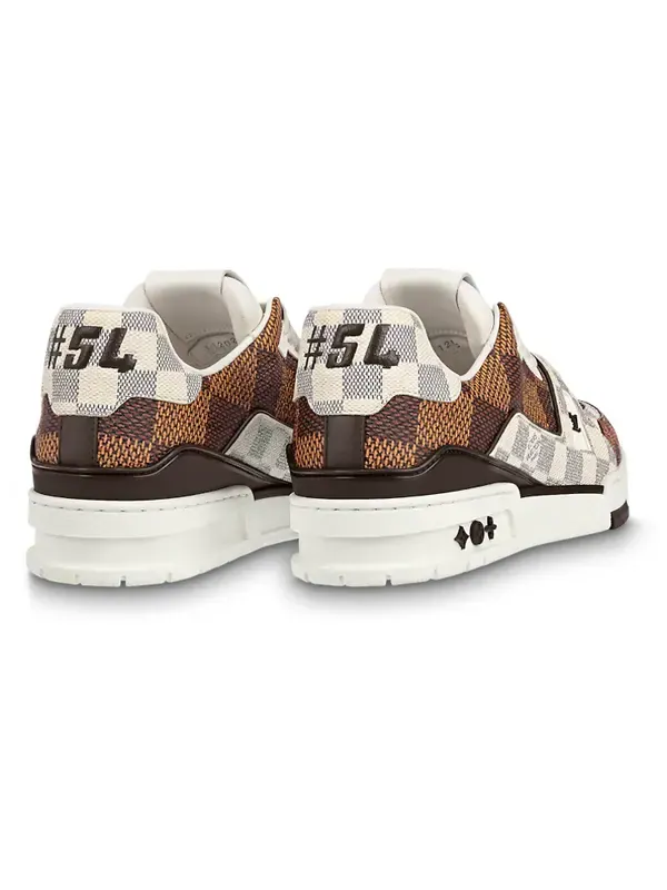 Кроссовки lv trainer sneakers 'brown and white plaid' Louis Vuitton — изображение 3 из 4, коричневый/белый/серый