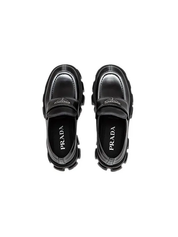 Кроссовки monolith brushed leather loafers 'white spray black' Prada — изображение 4 из 4, черный