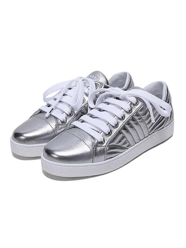 Кроссовки leather sneakers 'silver' Prada — изображение 3 из 4, серебристый/белый