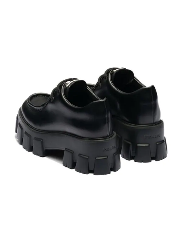 Кроссовки monolith brushed leather lace-up shoes 'black' Prada — изображение 4 из 4, черный
