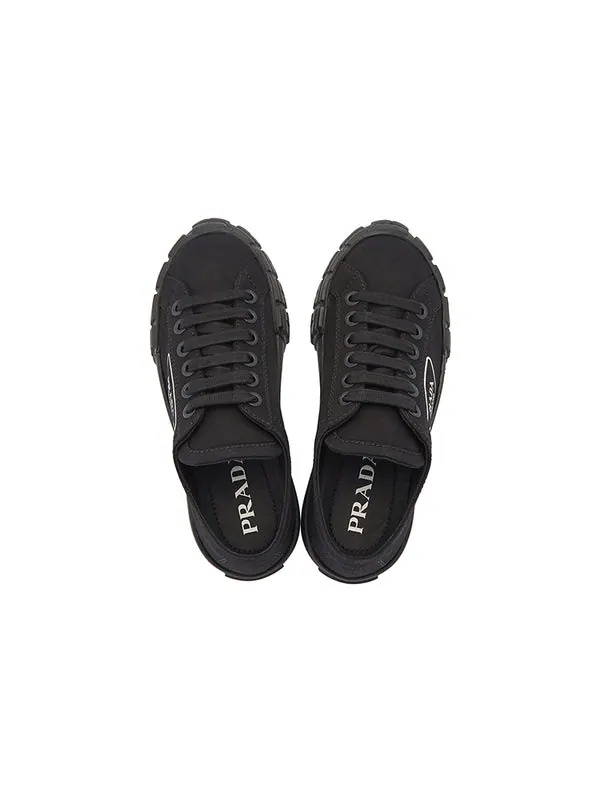 Кроссовки cassetta wheel sneakers 'black' Prada — изображение 4 из 4, черный