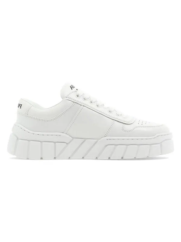 Кроссовки soft padded nappa leather laced-up shoes 'white' Prada — изображение 2 из 4, белый