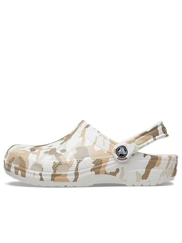 Сандалии Crocs Classic Clog Camouflage Printing Beach Sandals White Camouflage Unisex — изображение 1 из 7, белый