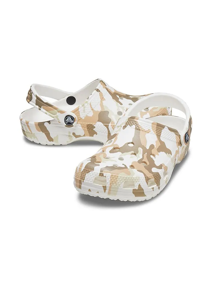 Сандалии Crocs Classic Clog Camouflage Printing Beach Sandals White Camouflage Unisex — изображение 4 из 7, белый