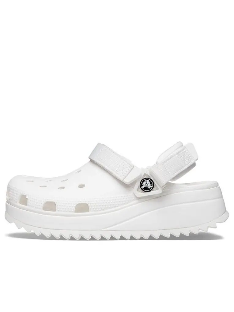 Сандалии Crocs Classic Hiker Clog 'Triple White' — изображение 1 из 6, белый