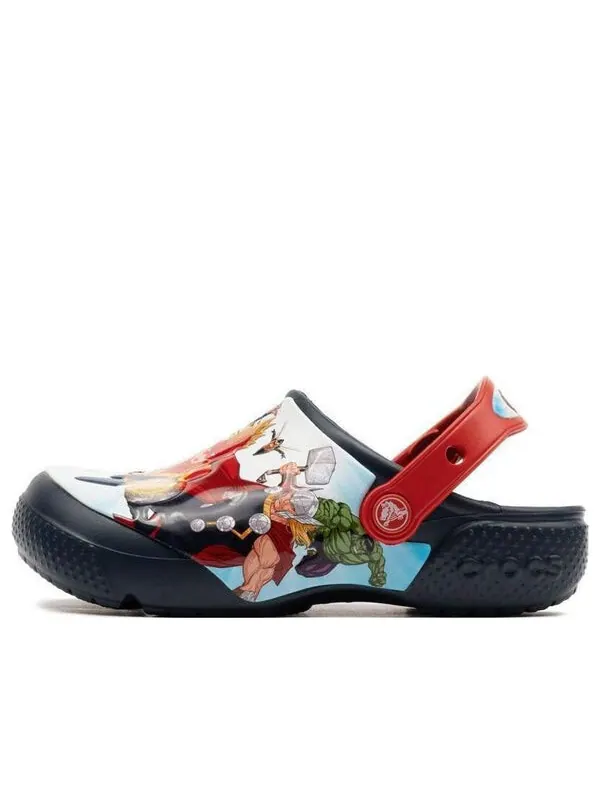 Сандалии marvel x classic clog 'avengers patch' Crocs — изображение 1 из 4, синий/черный/белый