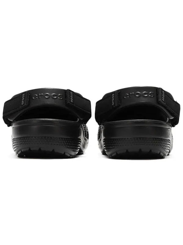 Сандалии classic clog cozy breathable beach sandals black Crocs — изображение 3 из 4, черный