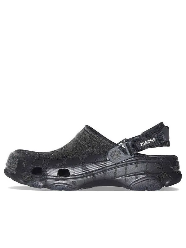 Кроссовки x pleasures all-terrain clog 'black' Crocs — изображение 1 из 4, черный/черный