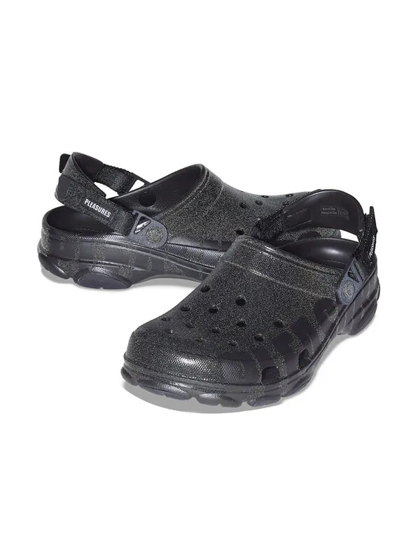 Кроссовки x pleasures all-terrain clog 'black' Crocs — изображение 4 из 4, черный/черный