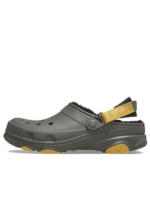 Кроссовки all-terrian lined clogs 'dusty olive' Crocs — изображение 1 из 4, оливковый