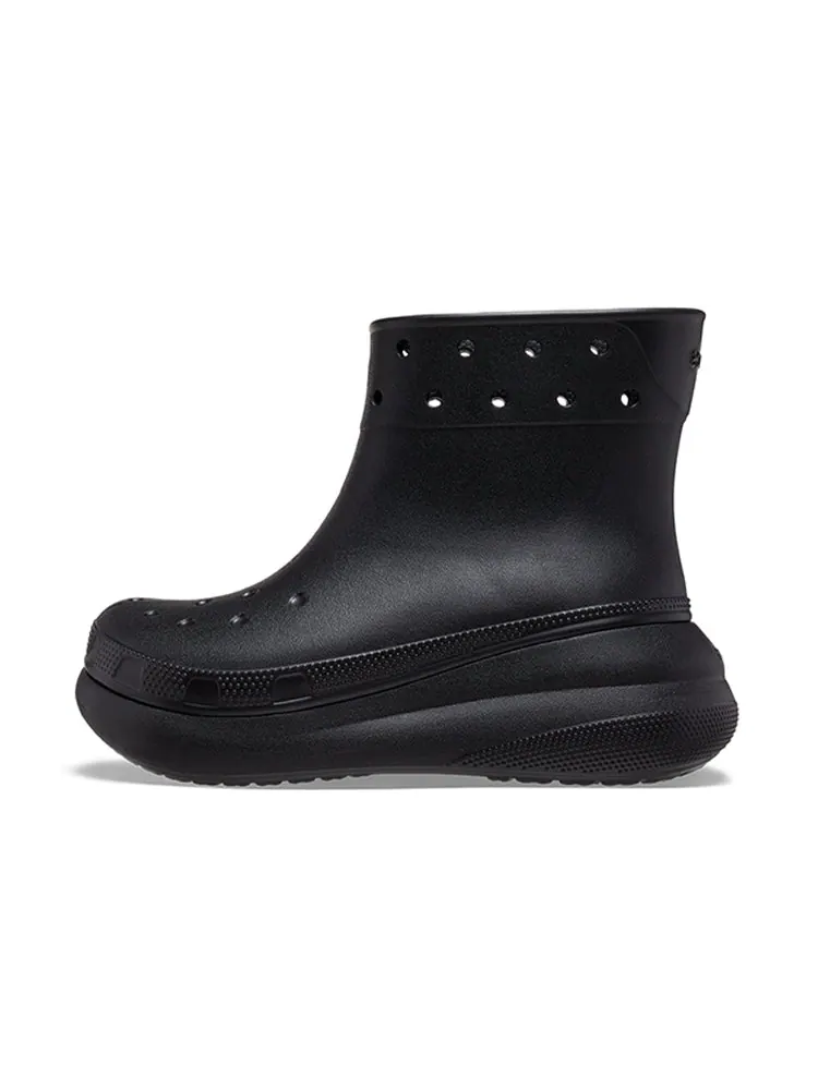 Кроссовки Crocs Classic Crush Boot 'Black' — изображение 2 из 6, черный