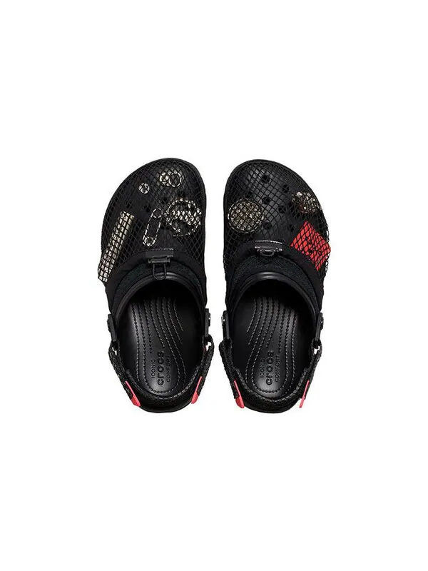 Сандалии staple x all-terrain clog 'homing pigeon' Crocs — изображение 3 из 4, черный