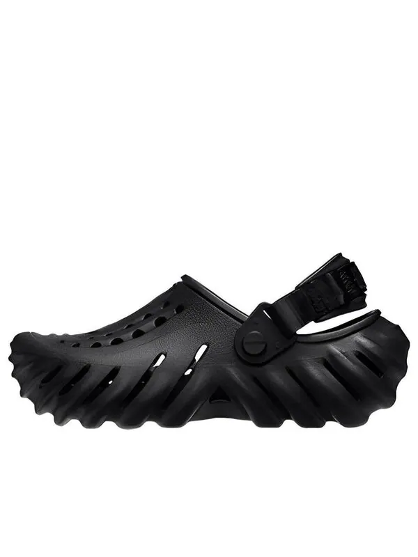 Кроссовки echo clog sandals 'black' Crocs — изображение 1 из 2, черный