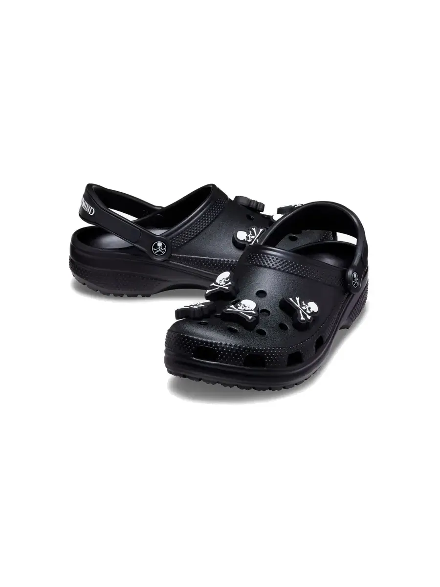 Беговые кроссовки Crocs Classic Clog x Mastermind — изображение 3 из 5