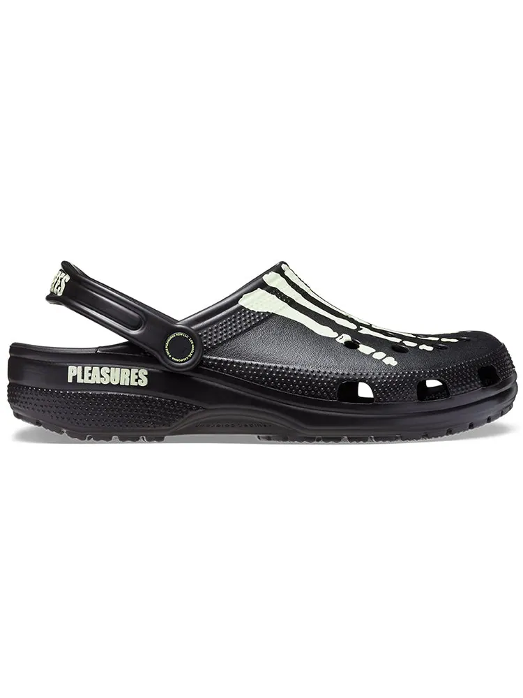 Шлепанцы Crocs Pleasures x Classic Clog 'Skeleton - Glow in the Dark' — изображение 3 из 7, черный