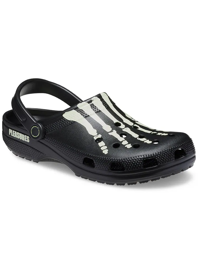 Шлепанцы Crocs Pleasures x Classic Clog 'Skeleton - Glow in the Dark' — изображение 4 из 7, черный