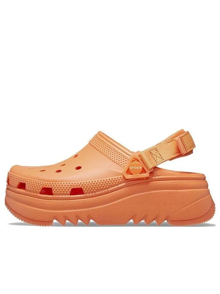 Сандалии Crocs Hiker Xscape Clogs 'Persimmon' — изображение 1 из 6, оранжевый