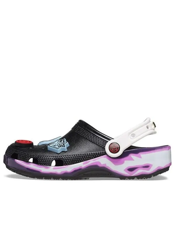 Кроссовки x jujutsu kaisen classic clog 'black' Crocs — изображение 1 из 4, черный/мульти