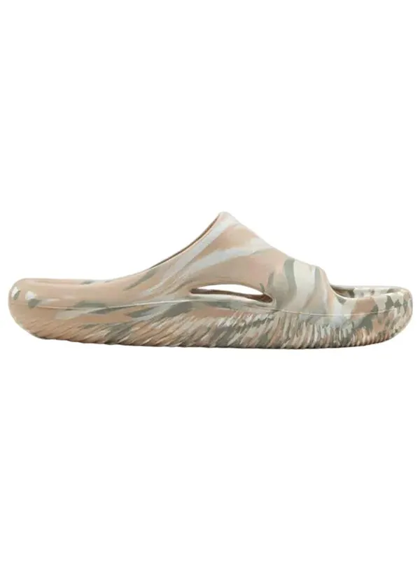 Тапочки mellow slide 'satisfy marble' Crocs — изображение 3 из 4, коричневый