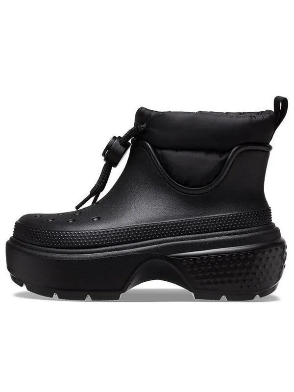 Кроссовки stomp puff boot 'black' Crocs — изображение 1 из 4, черный