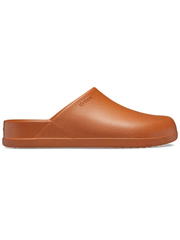 Тапочки dylan clog 'cognac' Crocs — изображение 2 из 4, коричневый