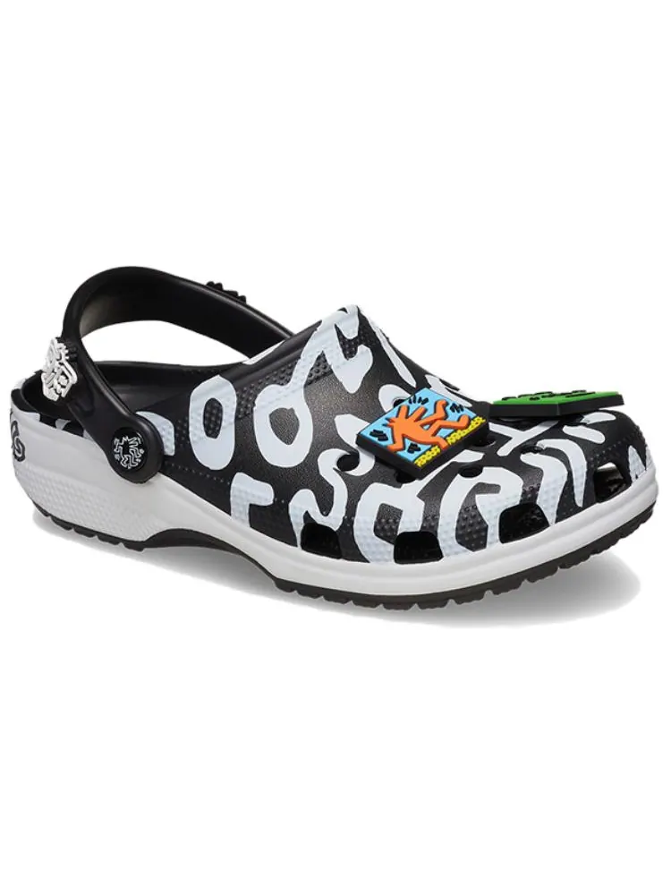 Сандалии Crocs x Keith Haring Classic Clog 'Black White' — изображение 3 из 7, черный