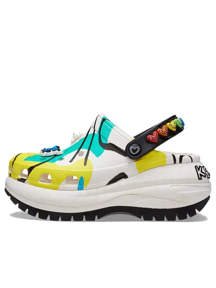 Сандалии Crocs x Keith Haring Mega Crush Clog 'White Multi' — изображение 1 из 7, белый