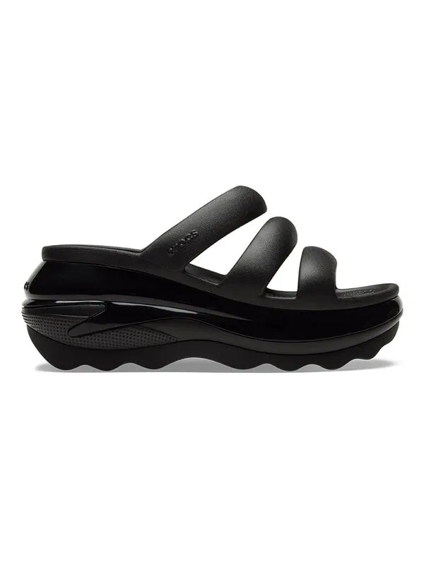 Сандалии mega crush triple strap 'black' Crocs — изображение 2 из 4, черный