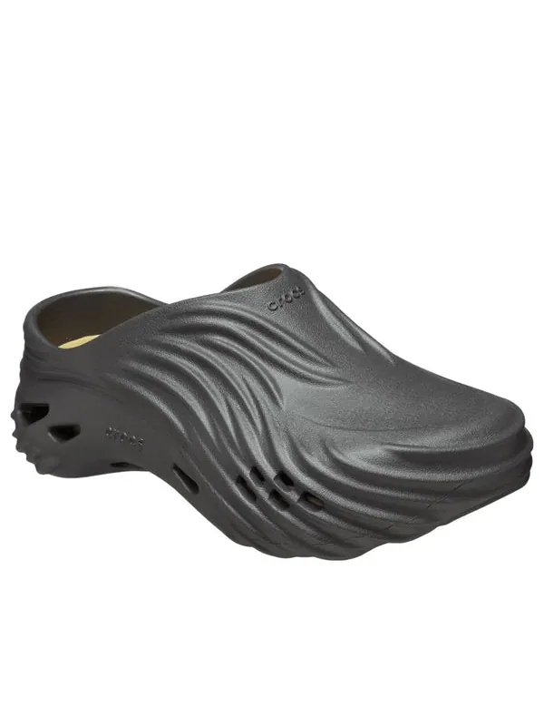 Сандалии echo wave clogs Crocs — изображение 2 из 4, черный