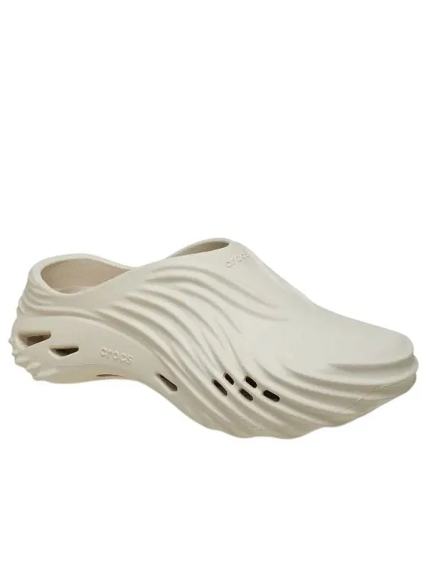 Сандалии echo wave clogs Crocs — изображение 3 из 4, бежевый