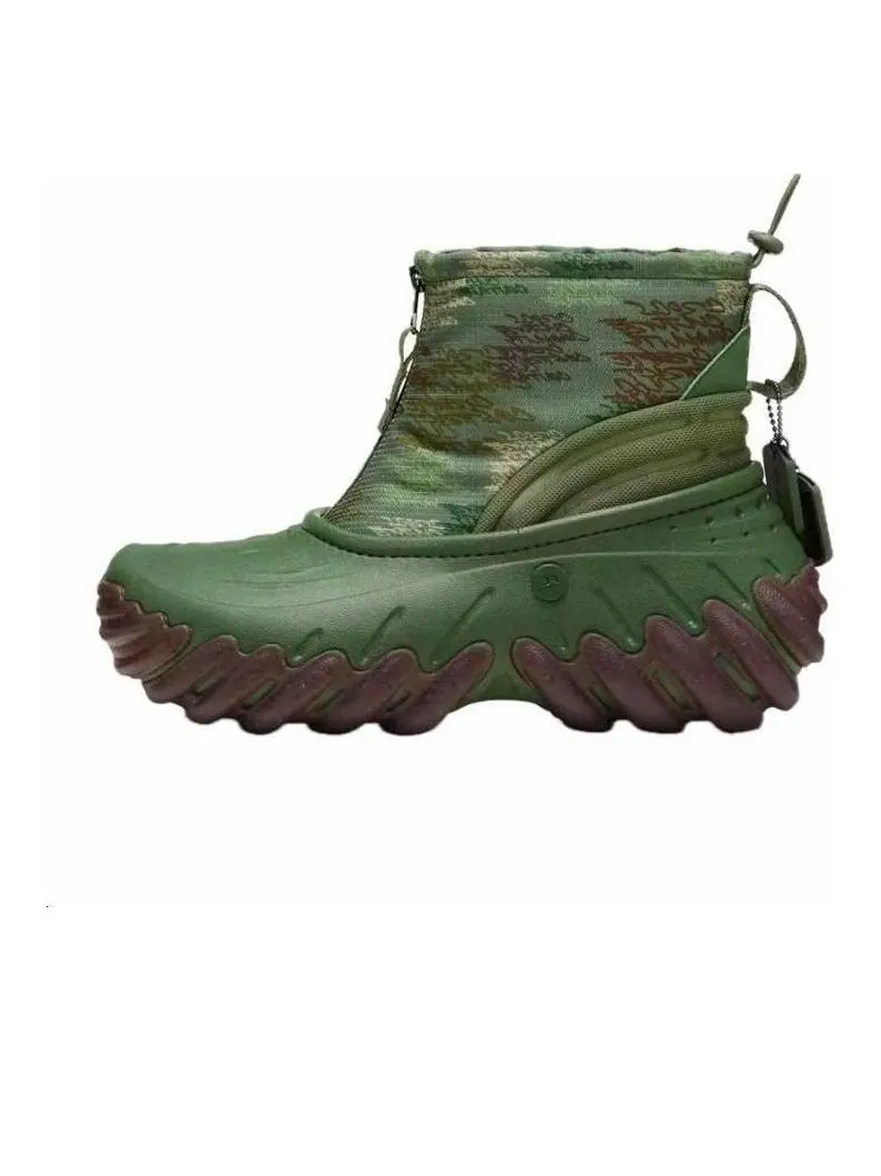 Кроссовки Crocs Echo Boot 'Futura Laboratories' — изображение 1 из 3, зеленый
