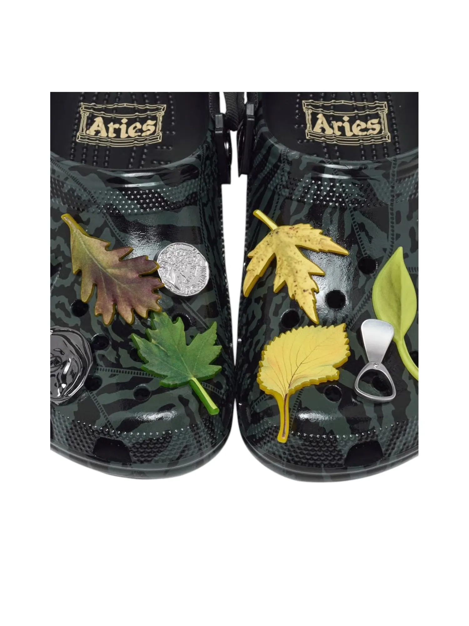 Crocs x Aries Classic Clog 'Black' — изображение 6 из 6, черный