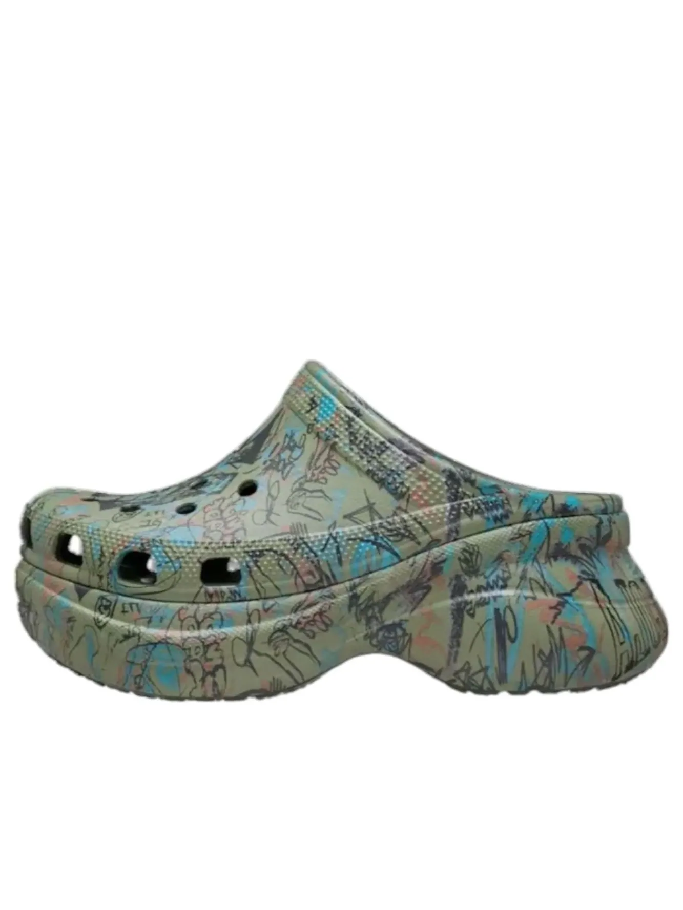 (WMNS) Crocs x Mowalola Classic Bae Clog 'Forest' — изображение 2 из 5, зеленый
